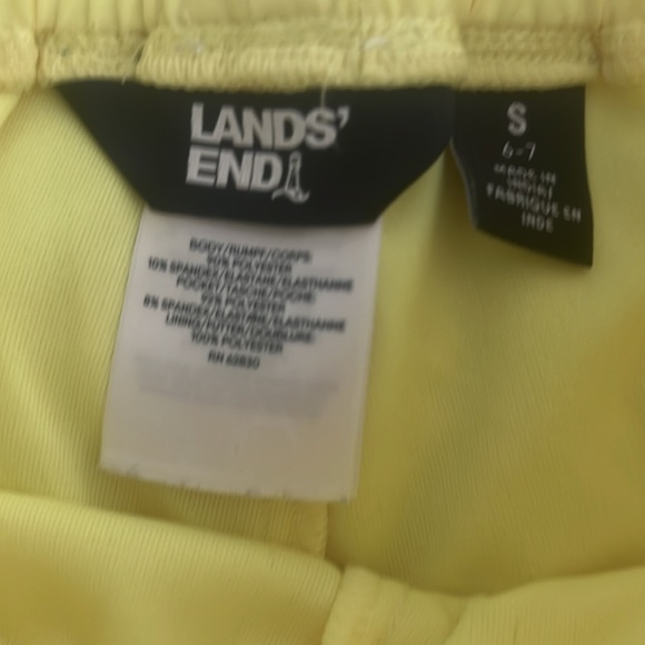 *Like New* Land’s End Girls Shorts - Size Small (6-7 Years) - Picture 2 of 2
